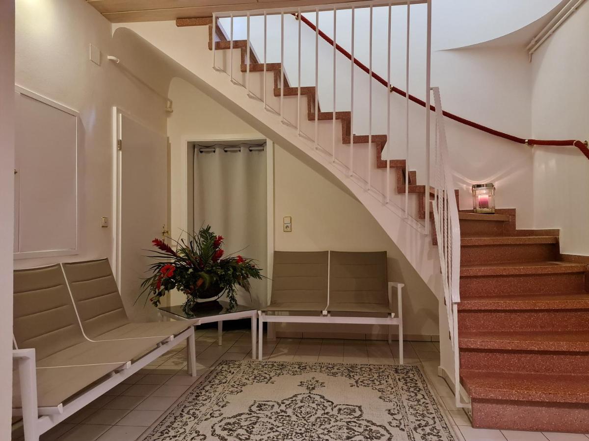 Gardenview Apartments & Suites Bei Bad Kissingen Nüdlingen Eksteriør billede